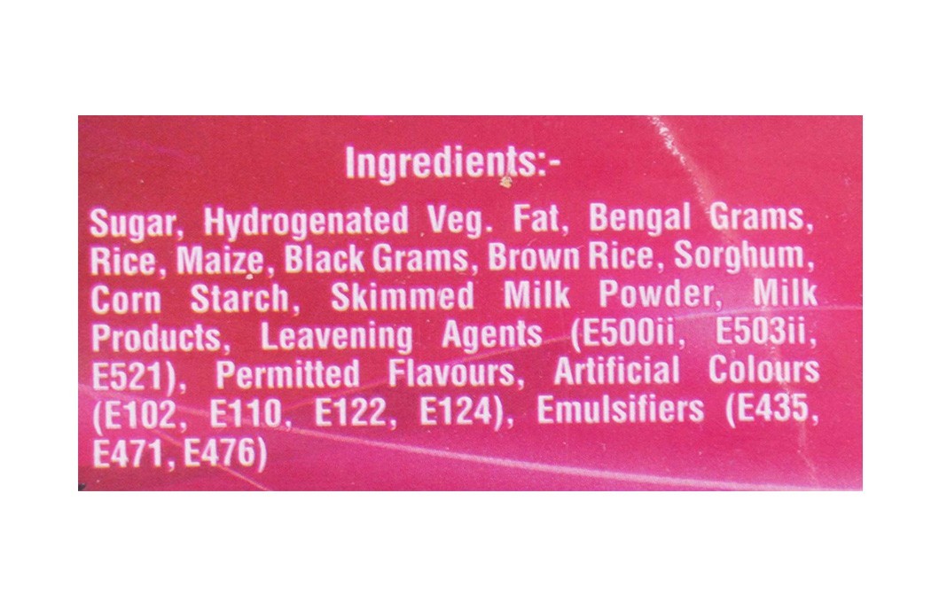 Wheafree Strawberry Cream Biscuits    Box  200 grams